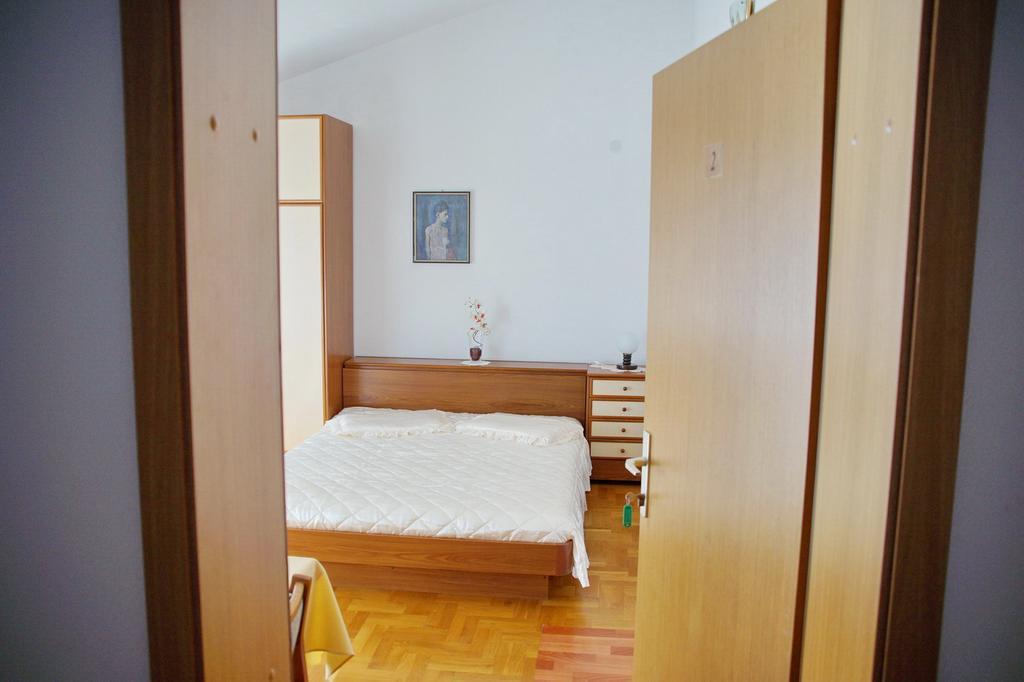 Apartments Brane Подстрана Екстер'єр фото